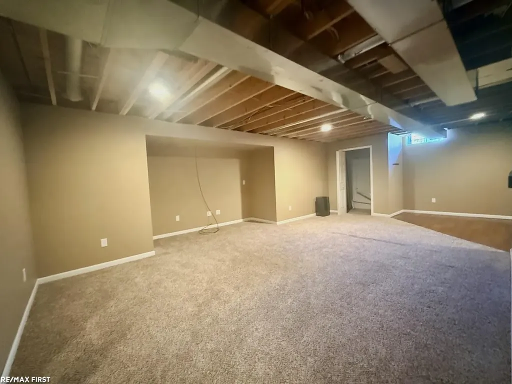 54419 Maple Leaf Drive New Baltimore City MI 48047