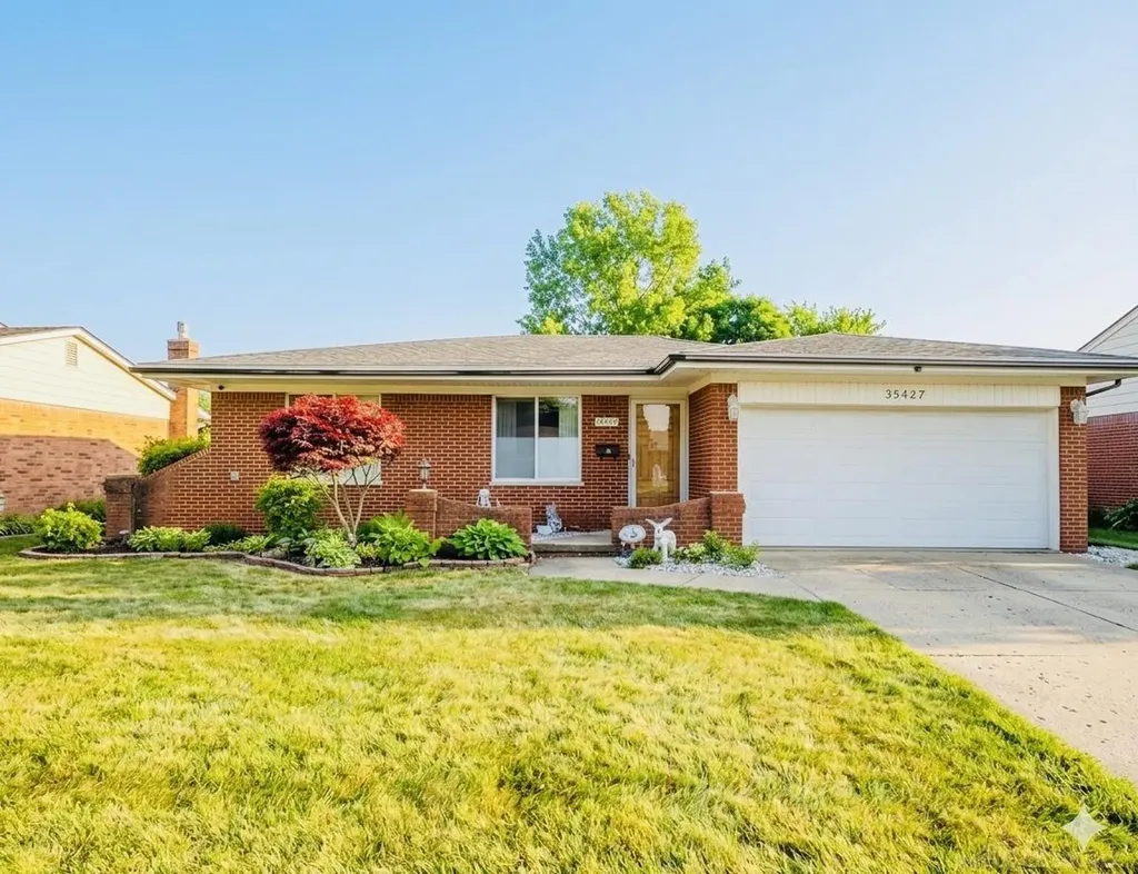 35427 Cathedral Drive Sterling Heights City MI 48312