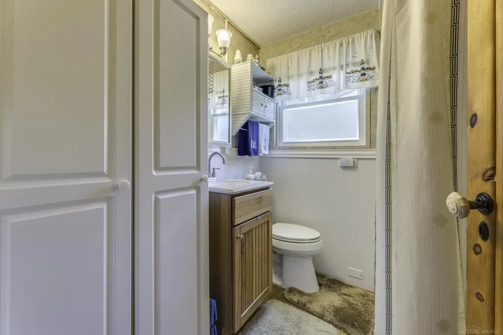 4300 N Grandview Drive Forester Township MI 48427