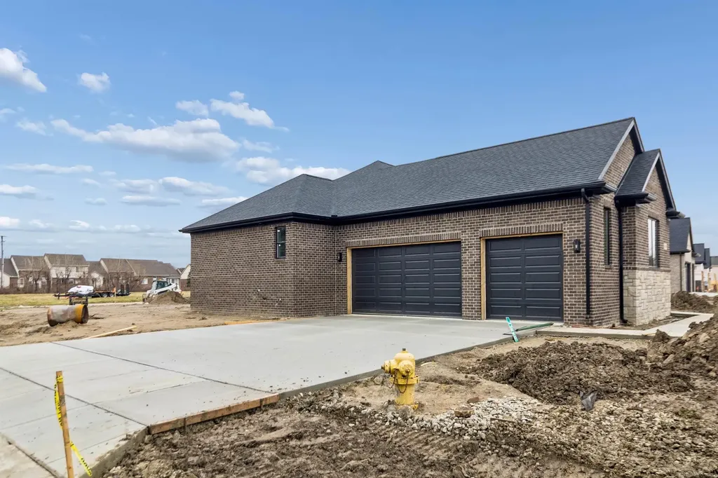 45519 Gable Drive Macomb Township MI 48044