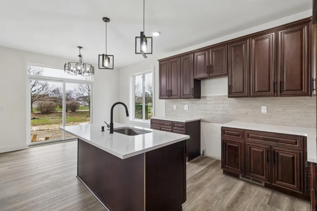 45550 Gable Drive Macomb Township MI 48044