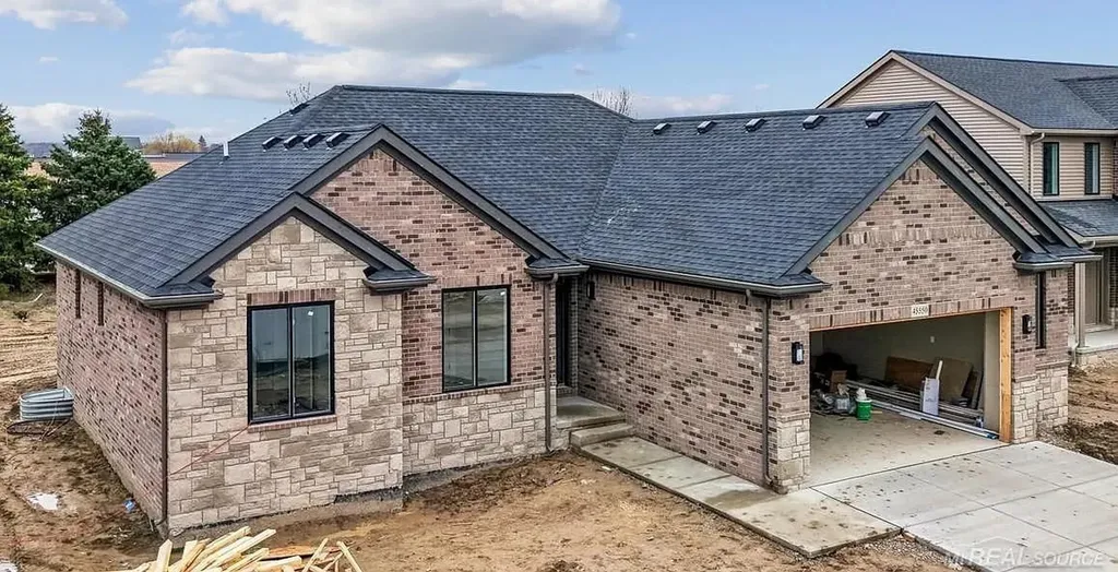 45550 Gable Drive Macomb Township MI 48044