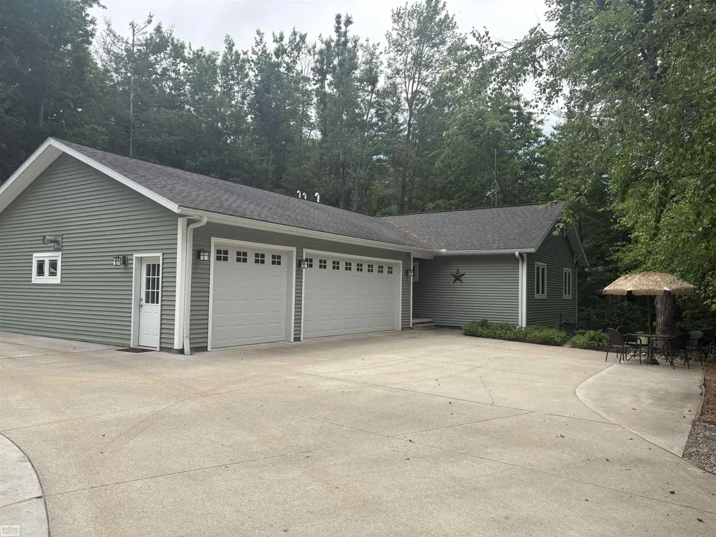 7903 Macatawa Trail Gaylord City MI 49735