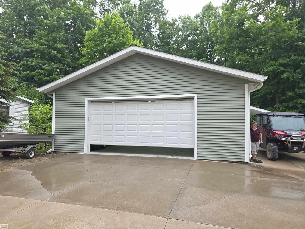 7903 Macatawa Trail Gaylord City MI 49735