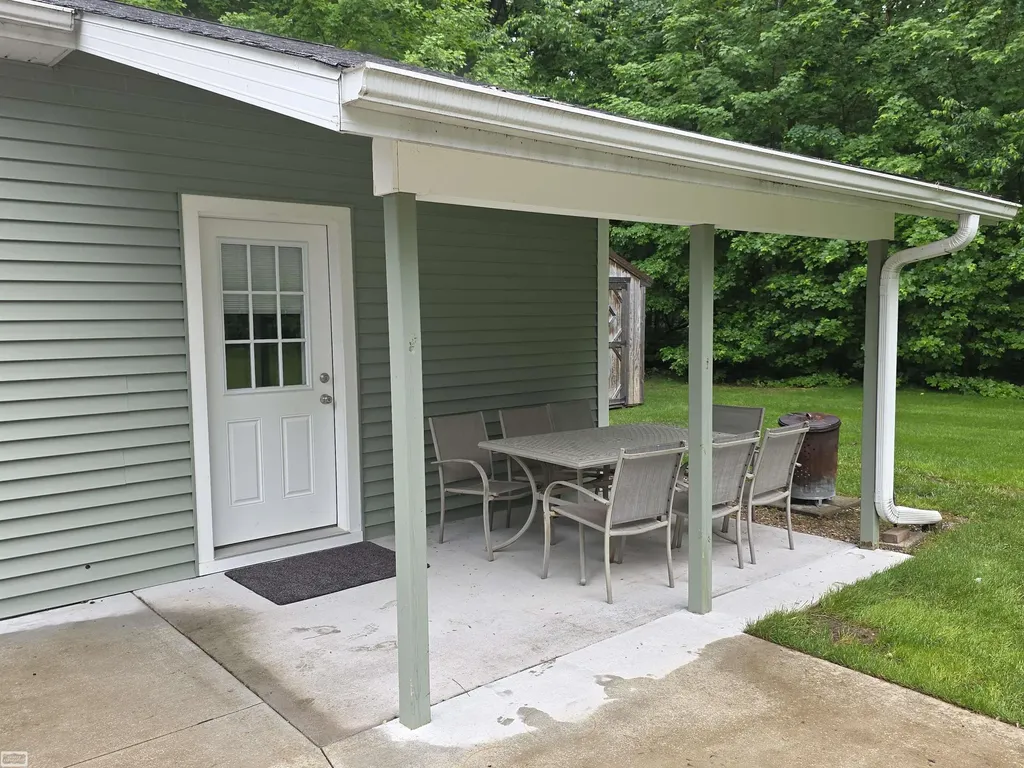 7903 Macatawa Trail Gaylord City MI 49735