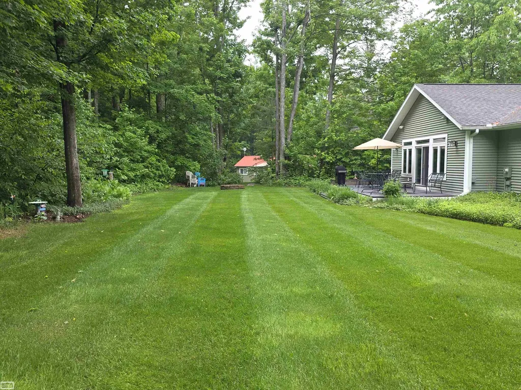 7903 Macatawa Trail Gaylord City MI 49735