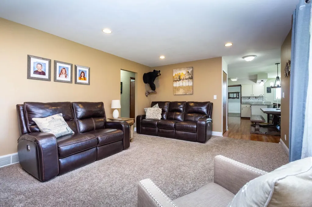 37275 31 Mile Road Richmond City MI 48062
