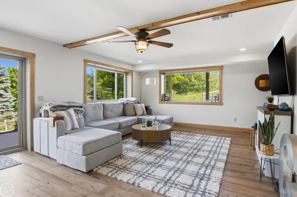 525 High Pines Trail Melrose Township MI 49712