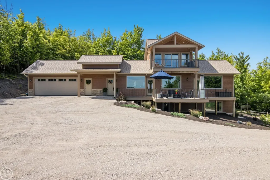 525 High Pines Trail Melrose Township MI 49712