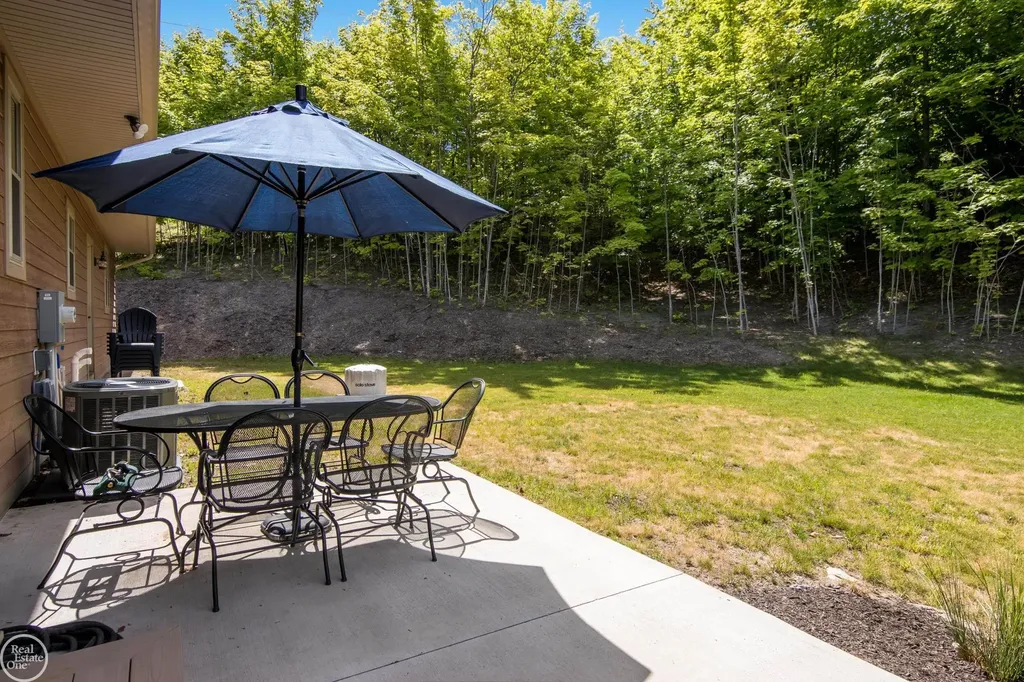 525 High Pines Trail Melrose Township MI 49712