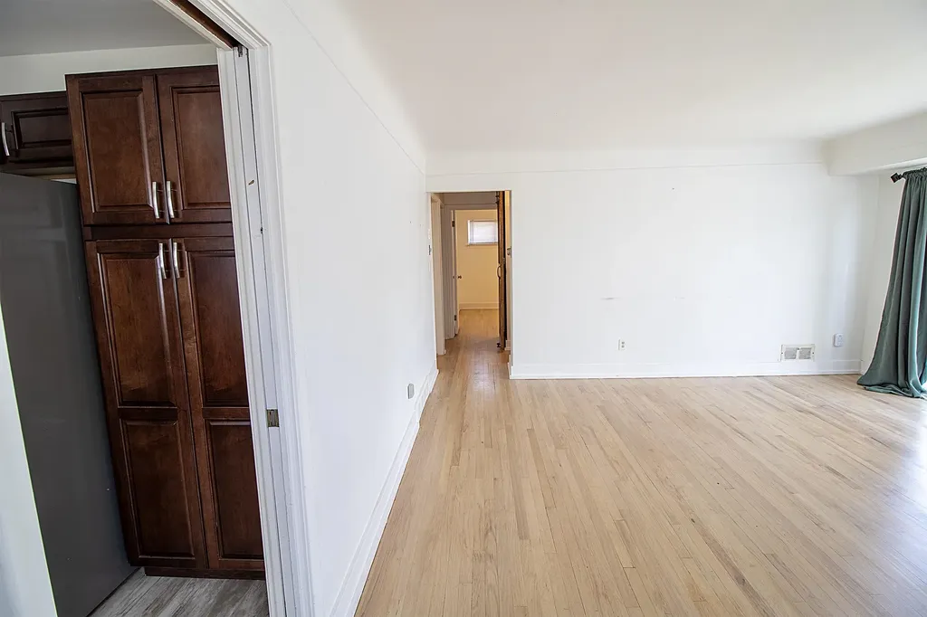 19836 Shady Lane Avenue St. Clair Shores City MI 48080