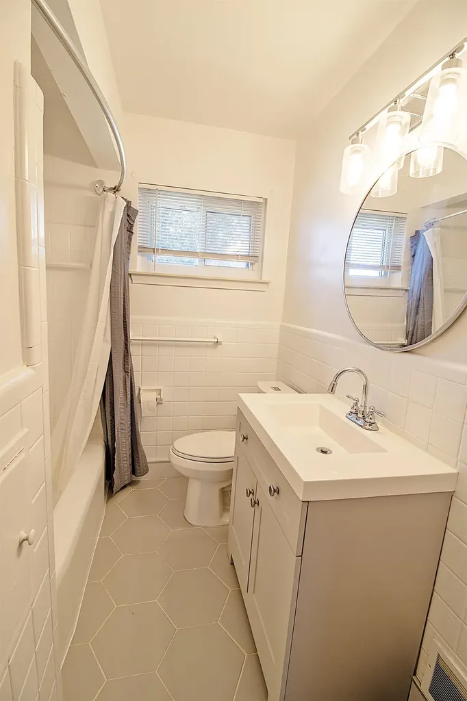 19836 Shady Lane Avenue St. Clair Shores City MI 48080