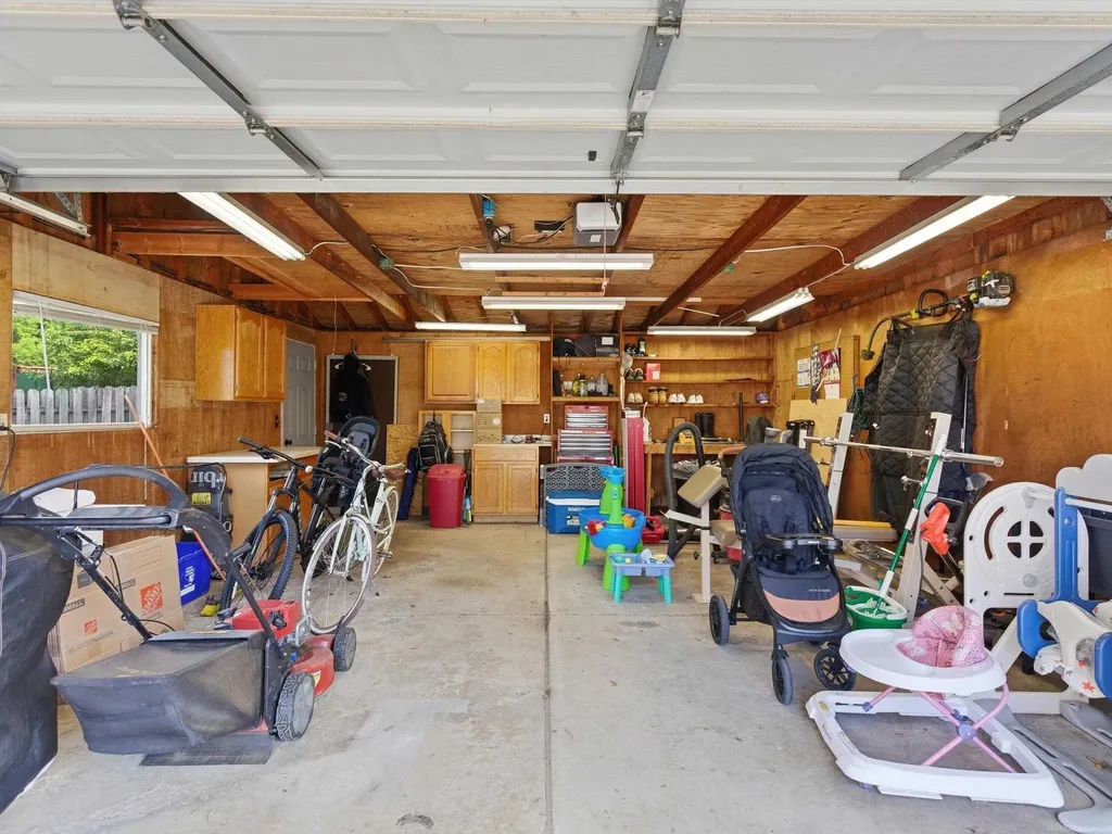 15637 Cox Street Clinton Charter Township MI 48038