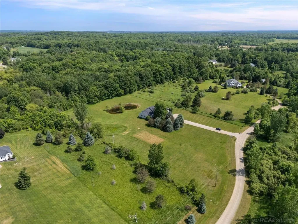 5685 Mottland Court Hadley Township MI 48371