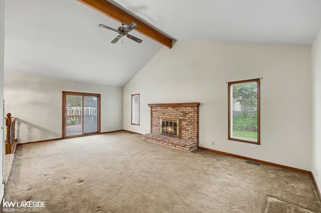 46396 Peach Grove Avenue Macomb Township MI 48044