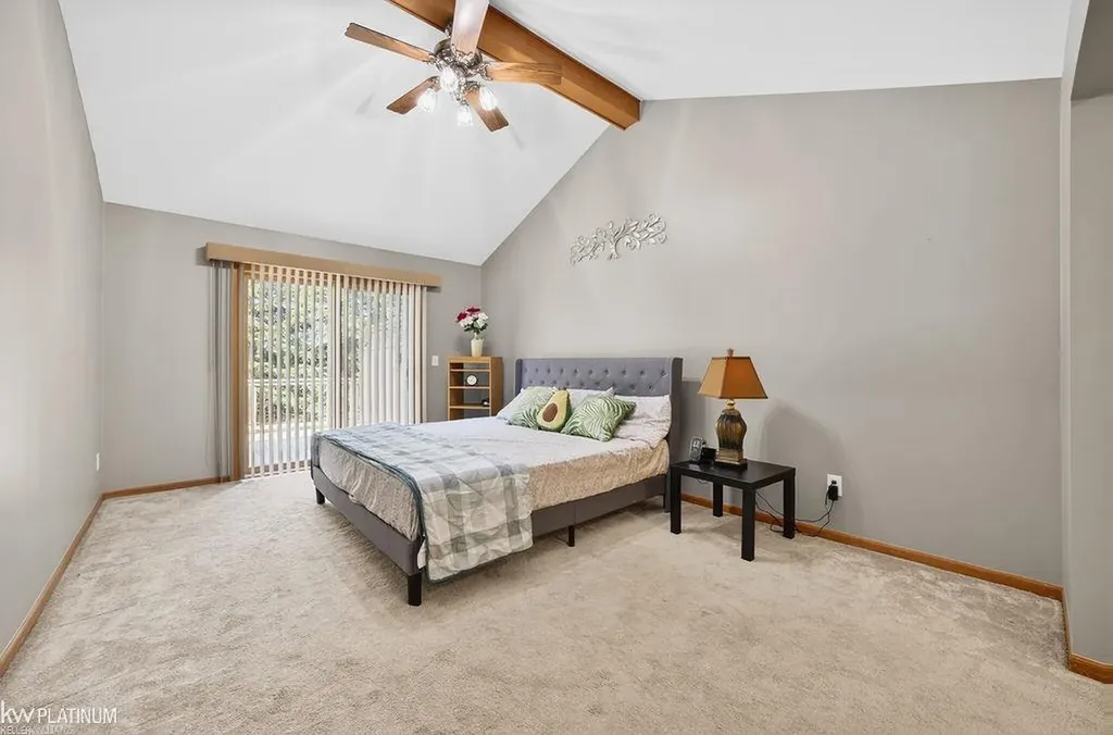 54532 Cambridge Drive Shelby Charter Township MI 48315