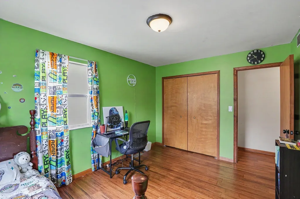 400 Hemlock Lane Marysville City MI 48040