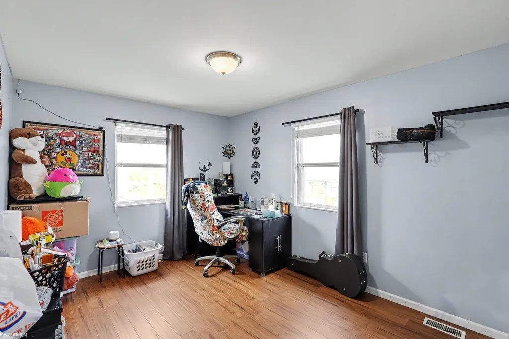 400 Hemlock Lane Marysville City MI 48040