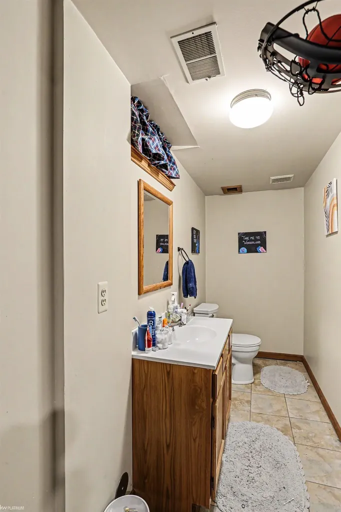 400 Hemlock Lane Marysville City MI 48040