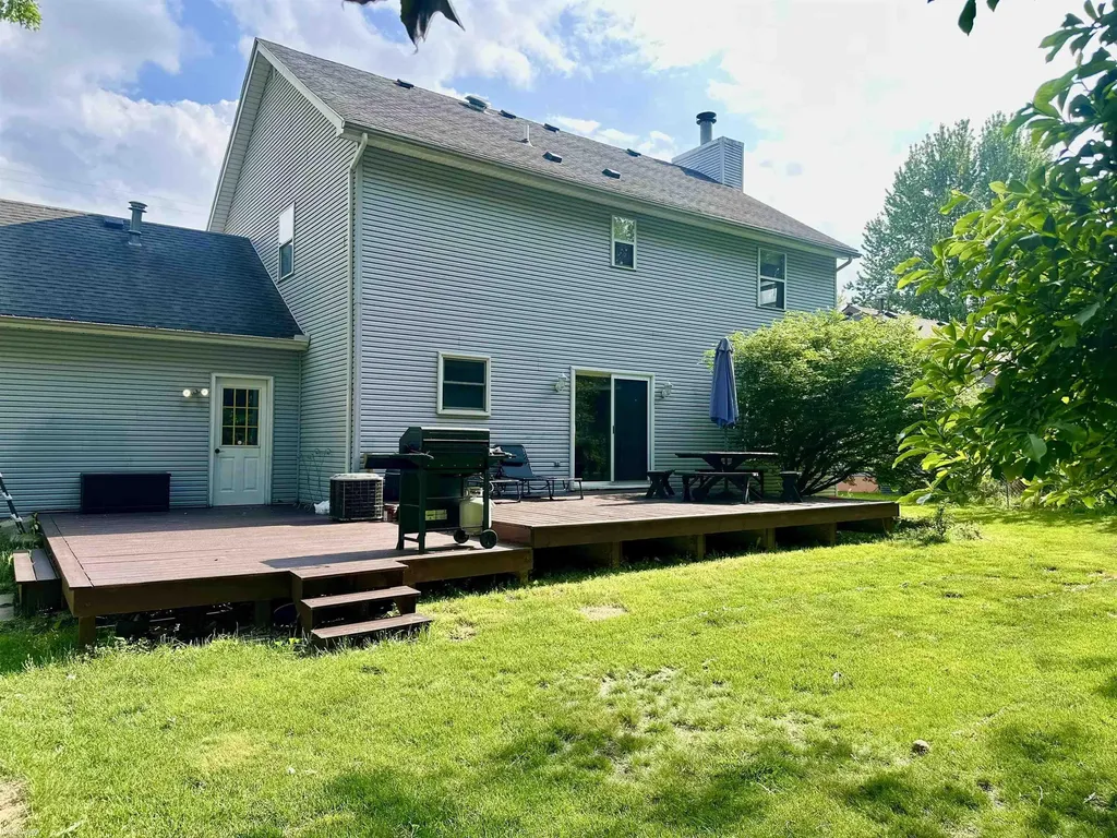 400 Hemlock Lane Marysville City MI 48040