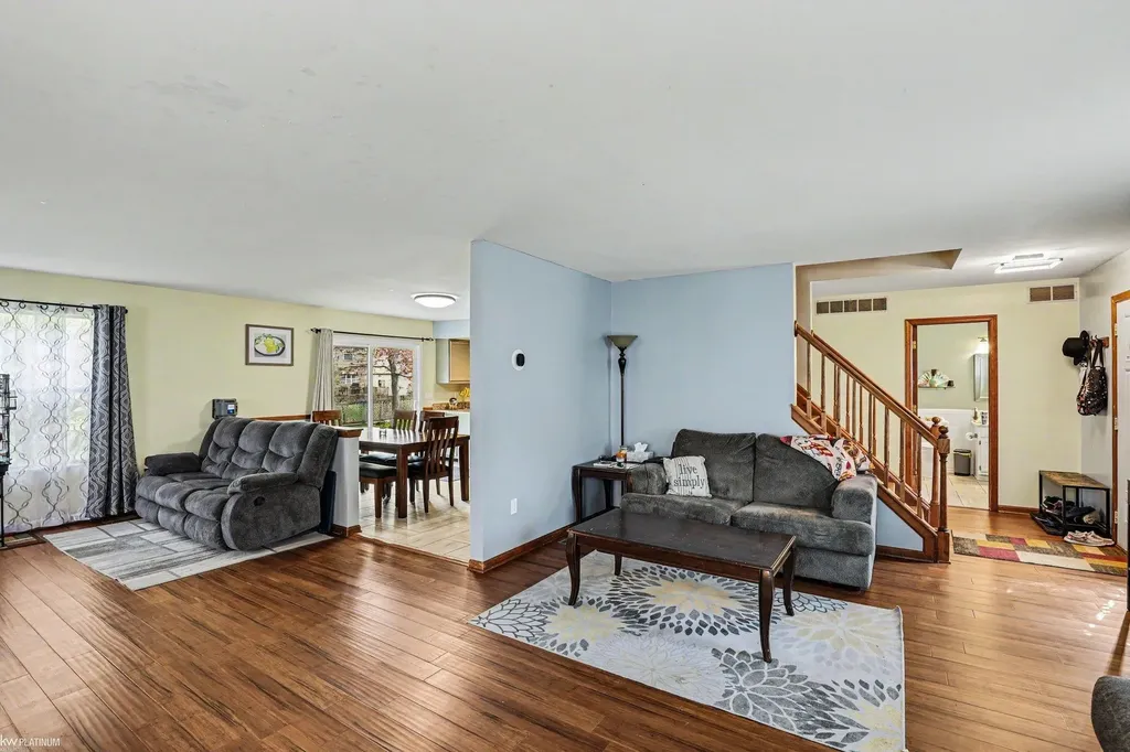 400 Hemlock Lane Marysville City MI 48040