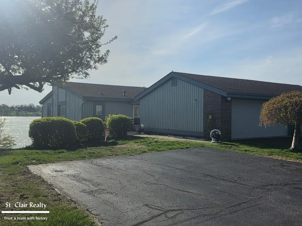 1715 N River #59 Road St. Clair Township MI 48079