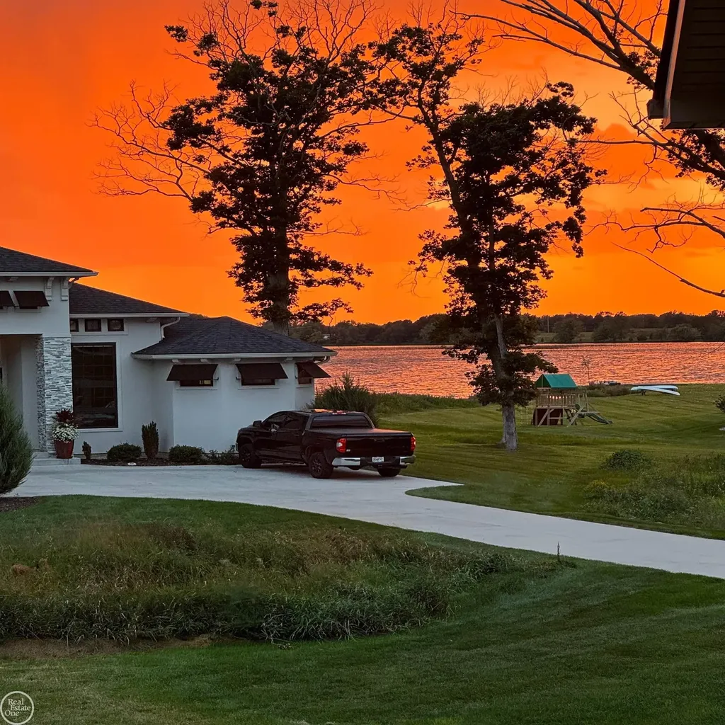 1893 Suncrest Drive Grass Lake Charter Township MI 49240