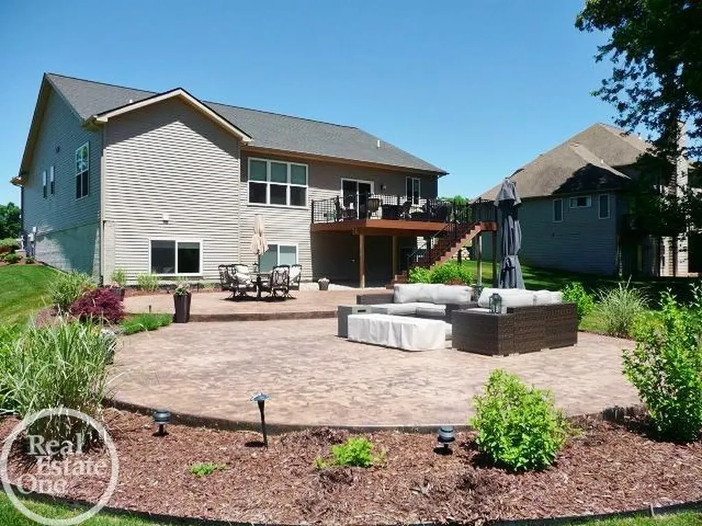 1893 Suncrest Drive Grass Lake Charter Township MI 49240