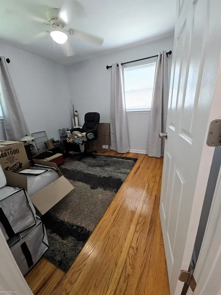 23398 Linne Drive Clinton Charter Township MI 48035