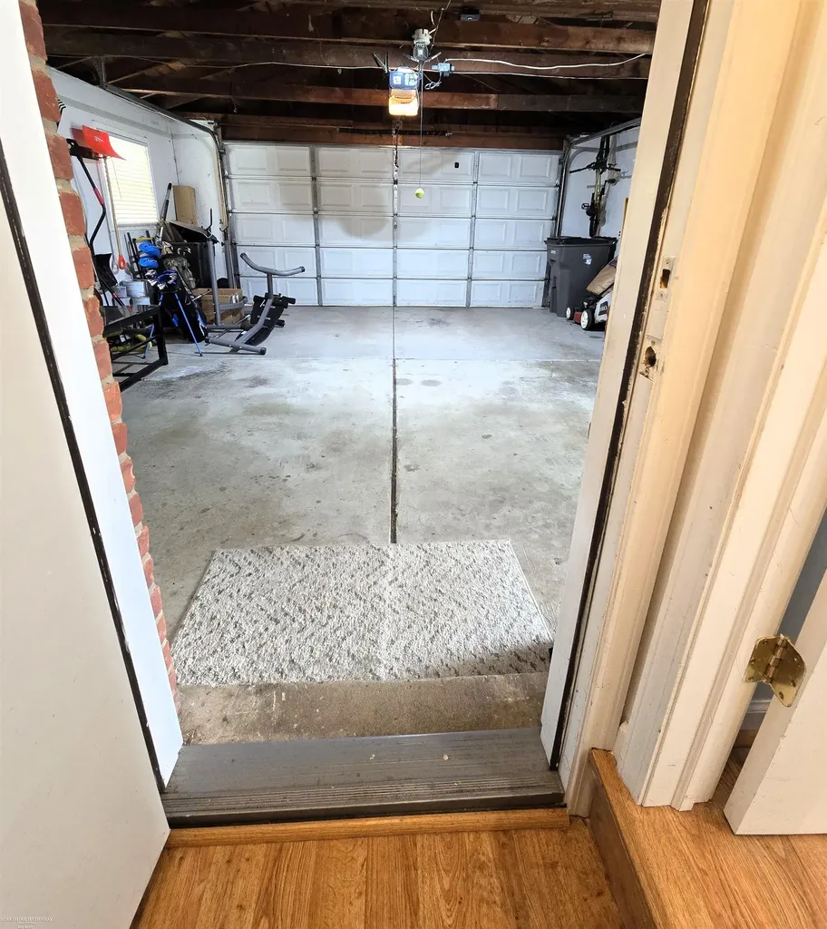 23398 Linne Drive Clinton Charter Township MI 48035