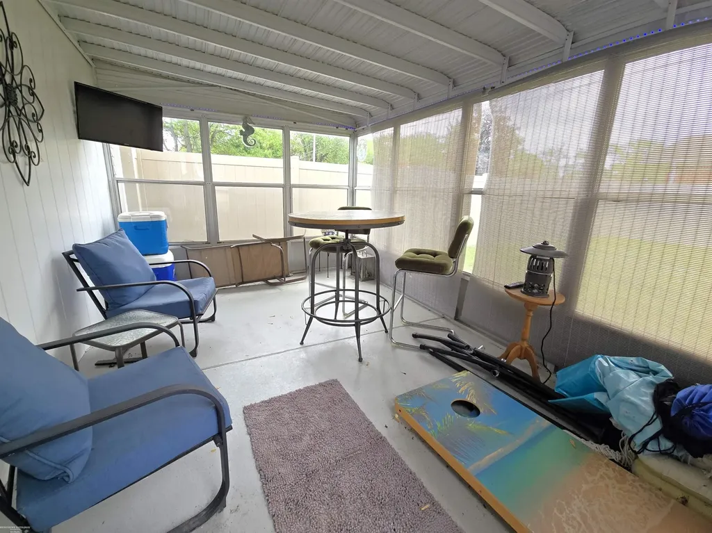 23398 Linne Drive Clinton Charter Township MI 48035