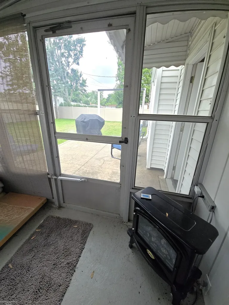 23398 Linne Drive Clinton Charter Township MI 48035