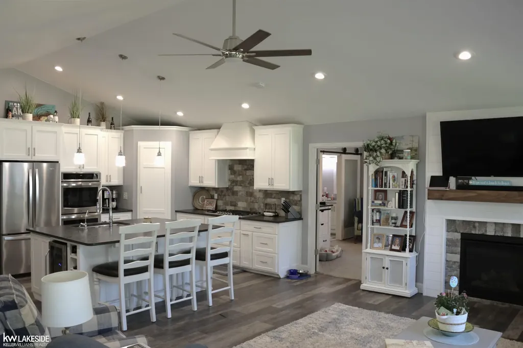 521 W River Court Gladwin Township MI 48624