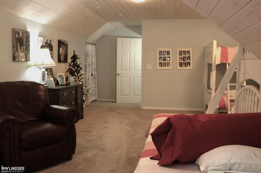 521 W River Court Gladwin Township MI 48624