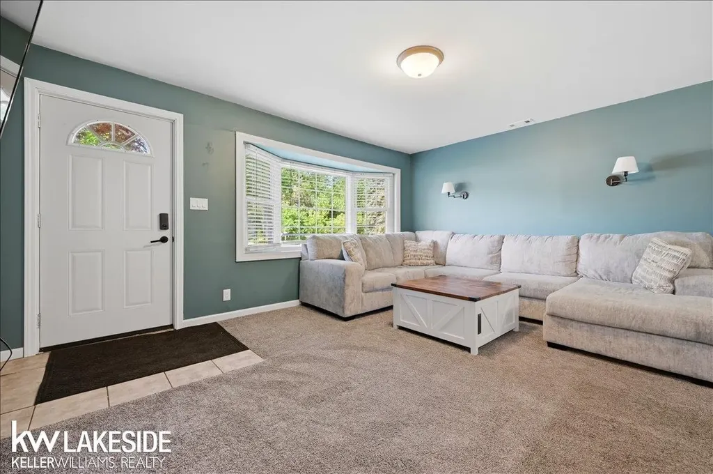 21325 Drexel Street Clinton Charter Township MI 48036