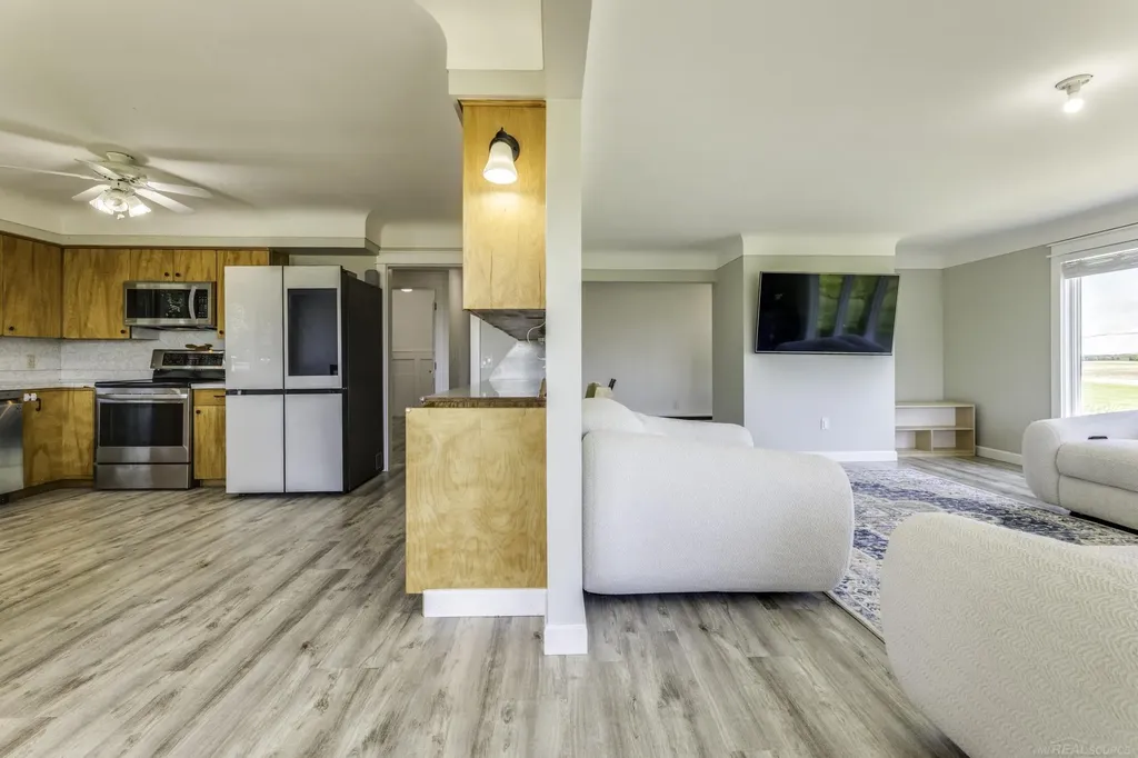 2481 N Ruth Road Bridgehampton Township MI 48427