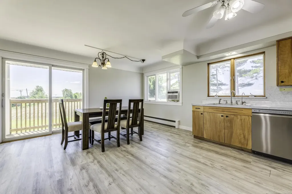 2481 N Ruth Road Bridgehampton Township MI 48427