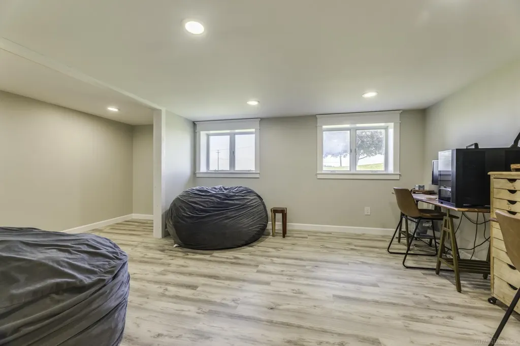 2481 N Ruth Road Bridgehampton Township MI 48427