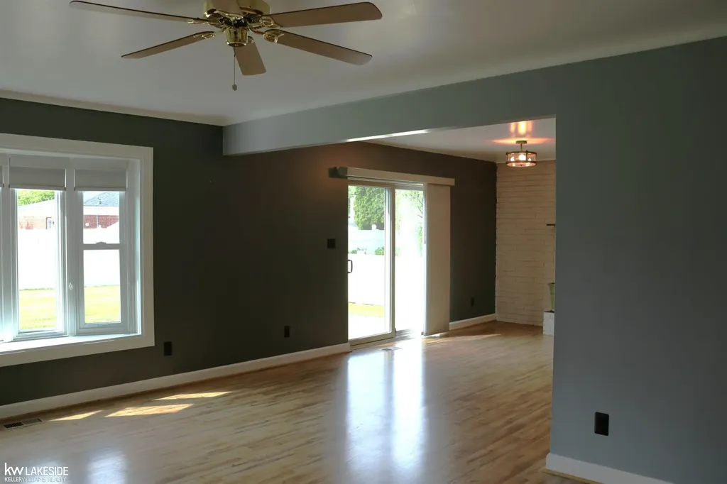 13339 Roxbury Drive Sterling Heights City MI 48312