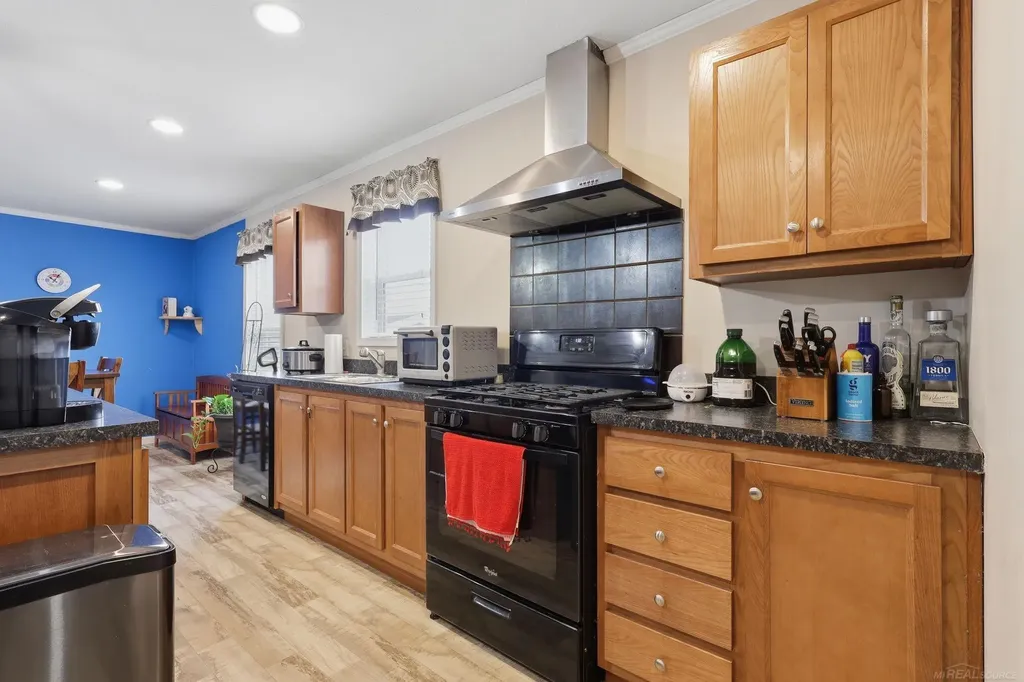 58520 Brookside Drive Lenox Township MI 48048
