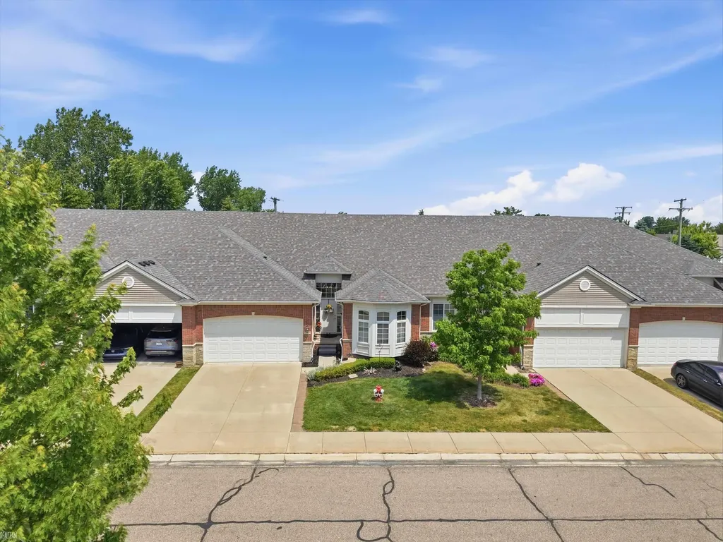 14837 N Park Drive Shelby Charter Township MI 48315