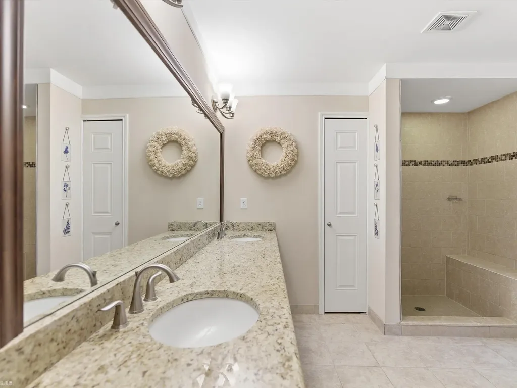 14837 N Park Drive Shelby Charter Township MI 48315
