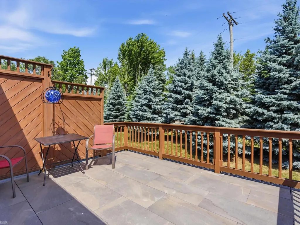 14837 N Park Drive Shelby Charter Township MI 48315