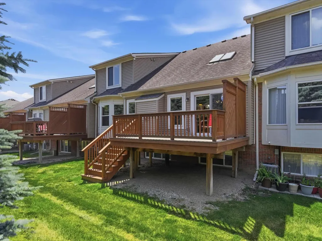 14837 N Park Drive Shelby Charter Township MI 48315