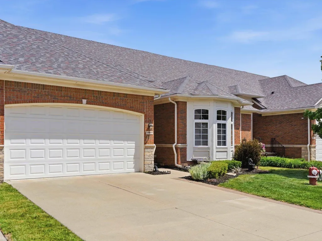 14837 N Park Drive Shelby Charter Township MI 48315