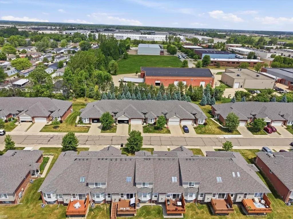 14837 N Park Drive Shelby Charter Township MI 48315
