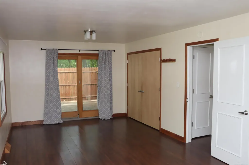 8549 Oakside Street Portage City MI 49002