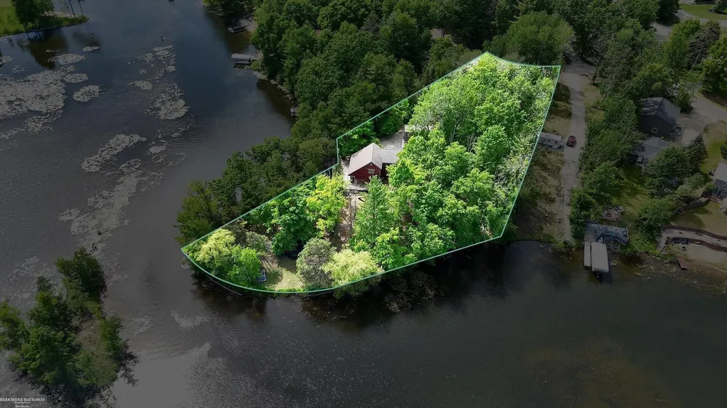 4412 Glasbury Court Butman Township MI 48624