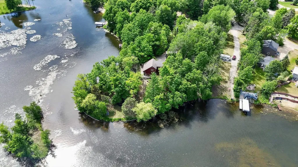 4412 Glasbury Court Butman Township MI 48624