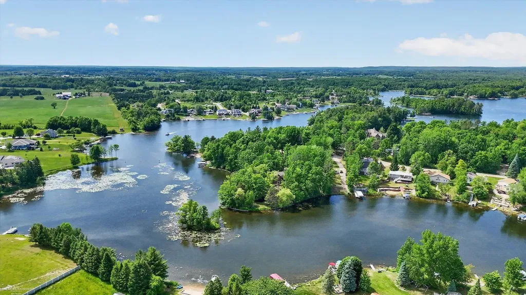 4412 Glasbury Court Butman Township MI 48624